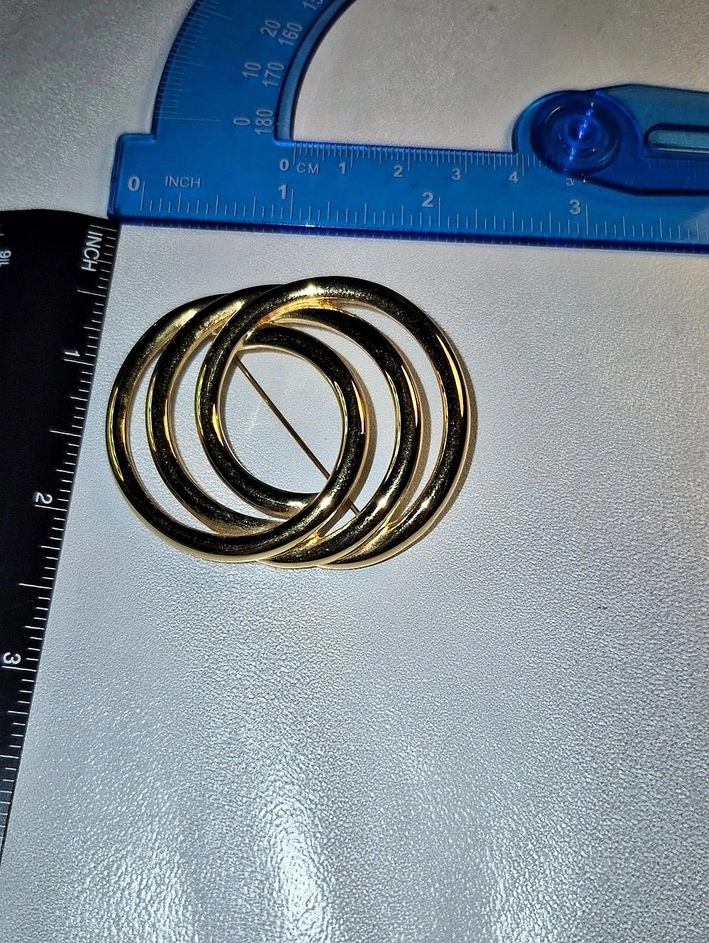 Monet Vintage Gold Tone Interlocking Circles Brooch